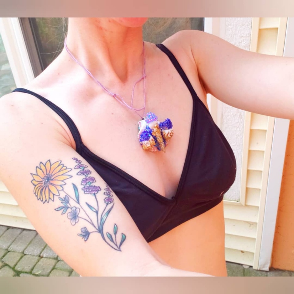 Seashell Necklace - Picture 3 of 4